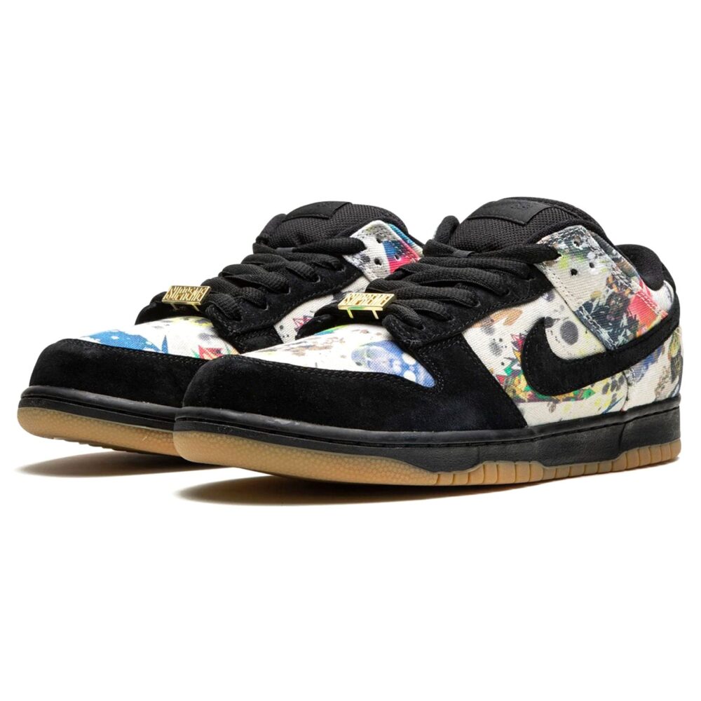 nike-dunk-low-sb-x-supreme-rammellzee-fd8778-001_2