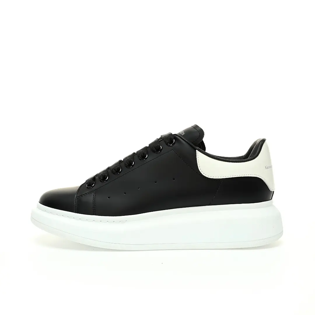 Oversize Sneaker Nero Bianco Oversize Sneaker Nero Bianco